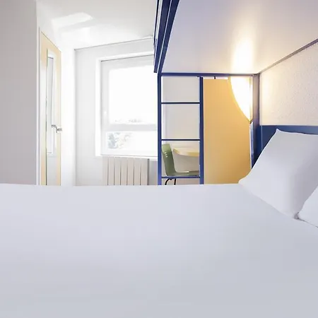 Ibis Budget Orly Chevilly Tram 7 Hotel 2*
