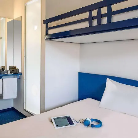 Ibis Budget Orly Chevilly Tram 7 2*
