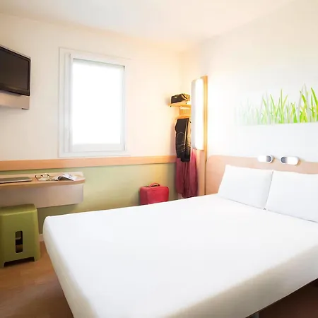 Hotel Ibis Budget Orly Chevilly Tram 7