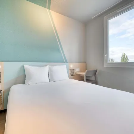 Hotel Ibis Budget Orly Chevilly Tram 7