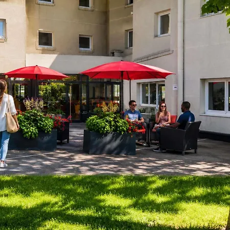 Ibis Budget Orly Chevilly Tram 7 2*